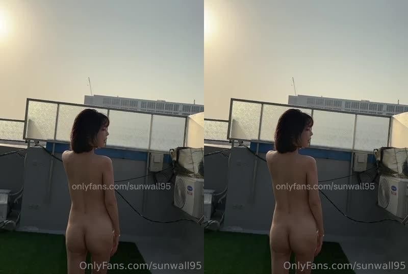 onlyfans_sunwall95 主打真实! 首次室外全裸体验
